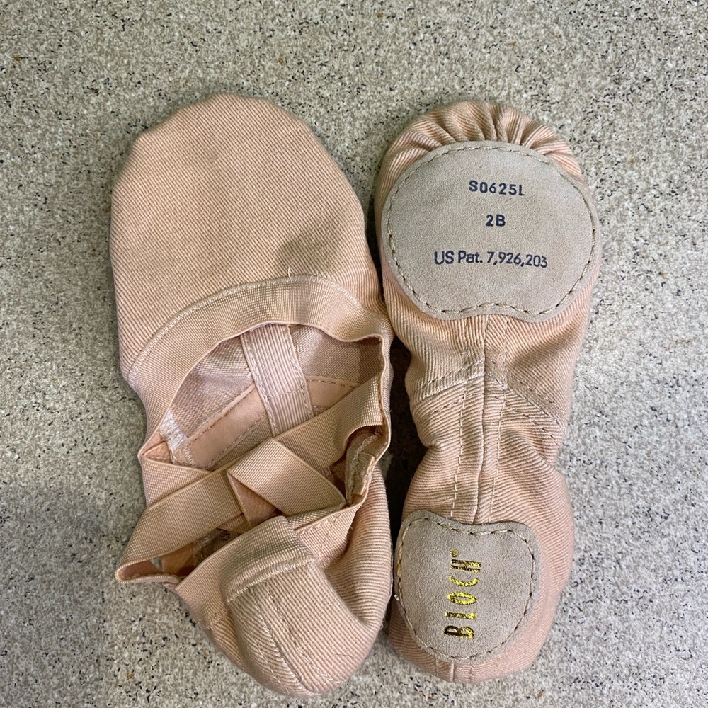 Bloch Synchrony Ballet Shoes Pink Size kids 2B Stretch Canvas Split Sole